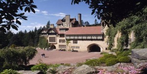 Cragside-Hall